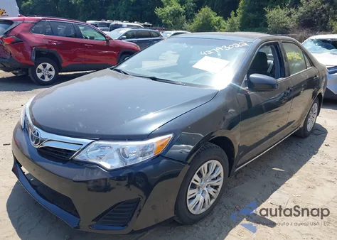 2012 Toyota Camry Le z USA, uszkodzony, nr VIN 4T4BF1FK5CR205737